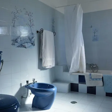 Paraiso - 4 Bedrooms And Pool Βίλα