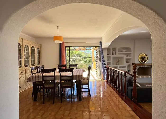 Paraiso - 4 Bedrooms And Pool * Albufeira